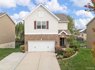 735 Sunset Ln, O'Fallon, MO 63366