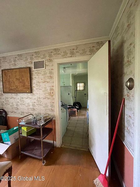5th image of 1807 Randolph Road