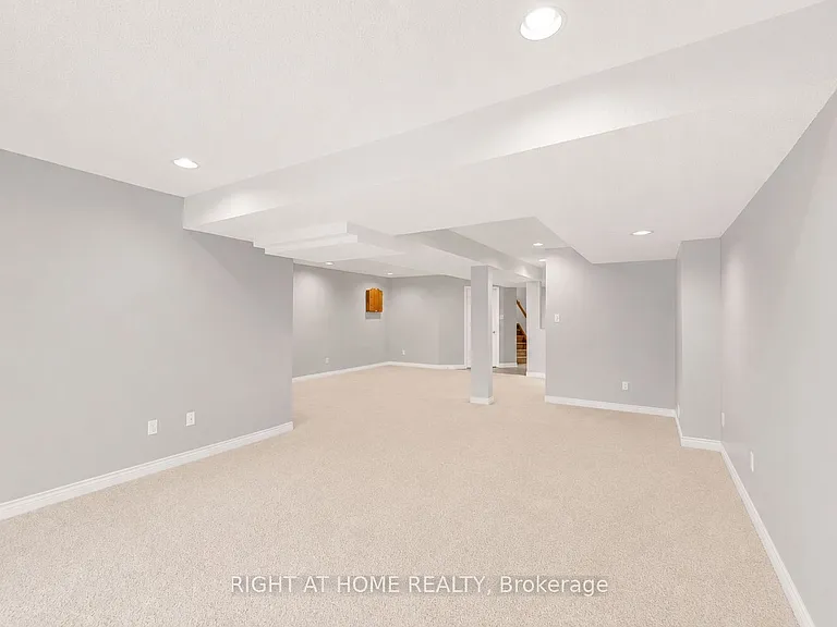 2233 Rockingham Dr — Photo 30