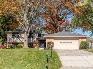 2021 Meadowside Ln, Dayton, OH 45458