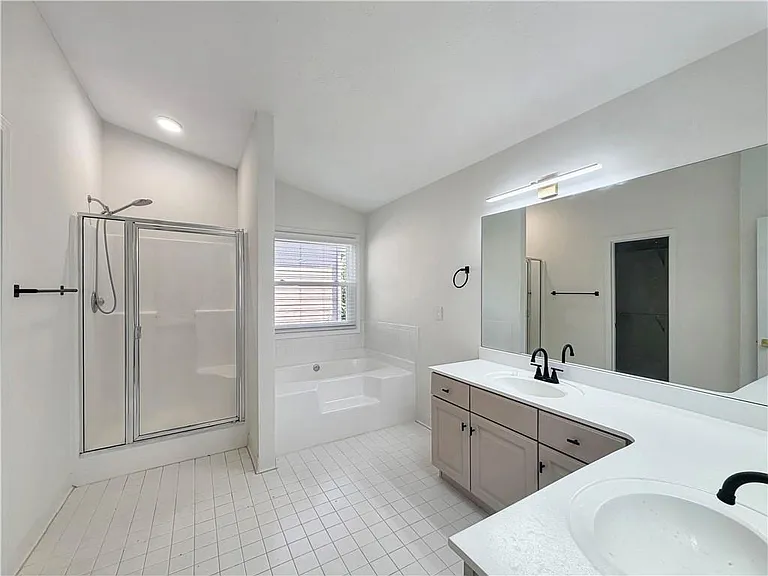 2845 Factor Walk Blvd — Photo 18