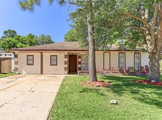 11610 Hazen St, Houston, TX 77072