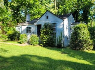 1316 Lockhaven Cir SW, Atlanta, GA 30311