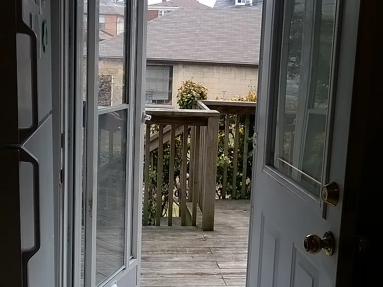 705 Old Weston Rd — Photo 4