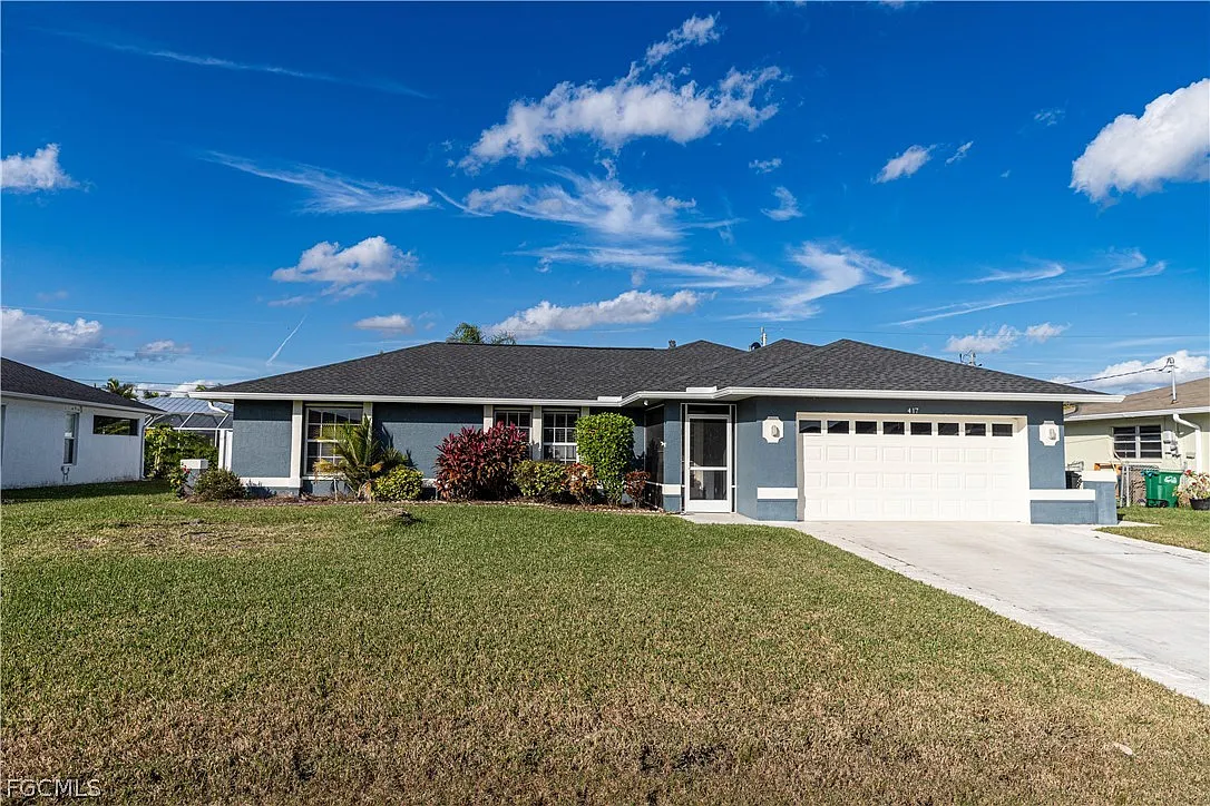 3 bed, 2.0 bath, 1418 sqft, $2,400 — Photo 1