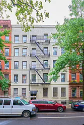 118 East 91st Street in Carnegie Hill