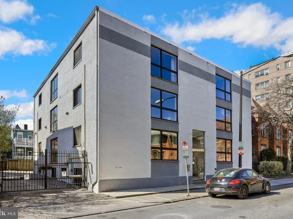 1514 Newton St NW APT 102, Washington, DC 20010