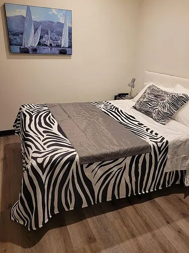 Studio, 217 sqft, $2,480 — Photo 3