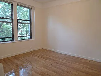 Rented by NYLA Realty