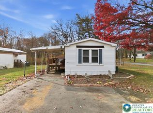 57 W Zimmer Dr, Walnutport, PA 18088