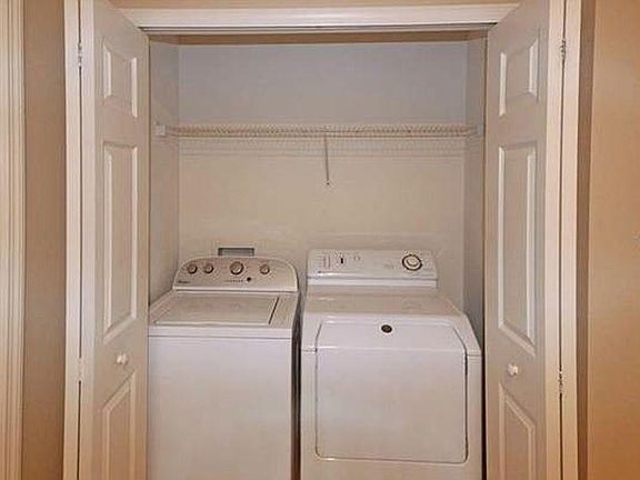 3rd image of 4151 Winding River Way