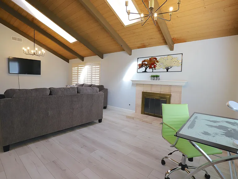25225 York Cir — Photo 7