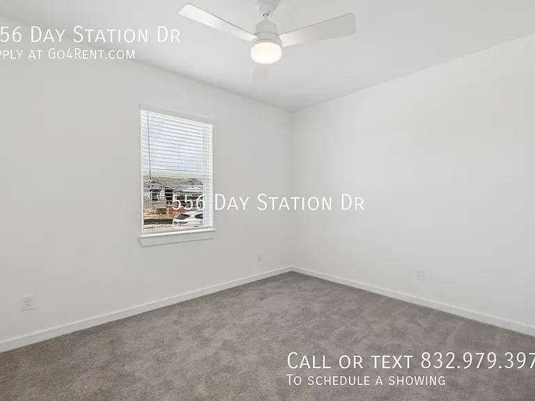 556 Day Station Dr — Photo 5