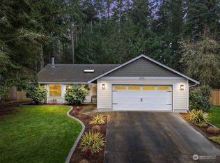 8525 Oxford Ave SE, Olympia, WA 98503