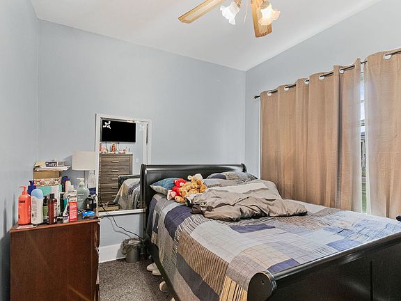 5th image of 832 Bode Rd