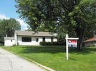 W311S4235 Longacre Rd, Genesee Depot, WI 53127