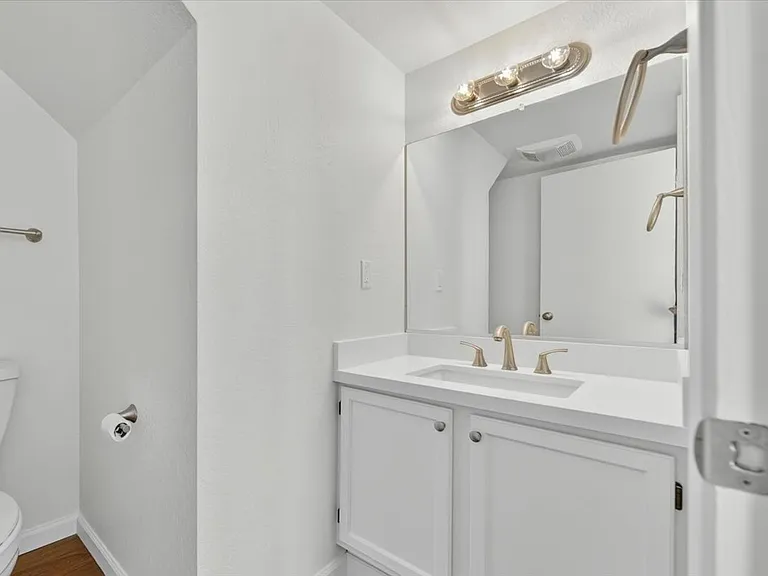 1250 Wilma Dr #A — Photo 7