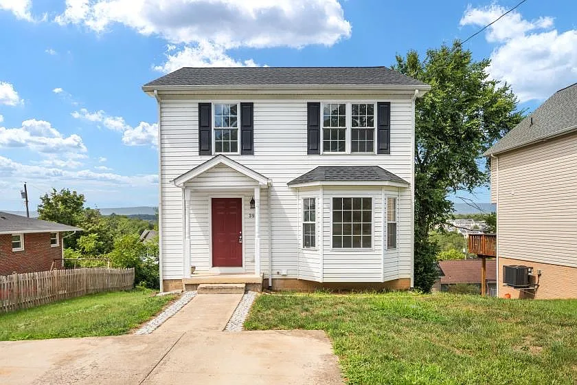 395 Stonewall St — Photo 2