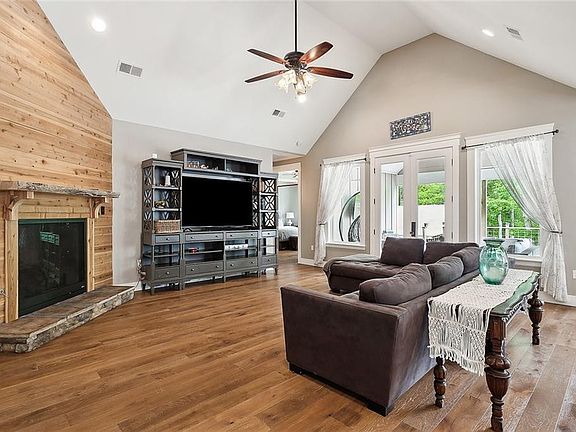 3rd image of 35005 Jason Rd
