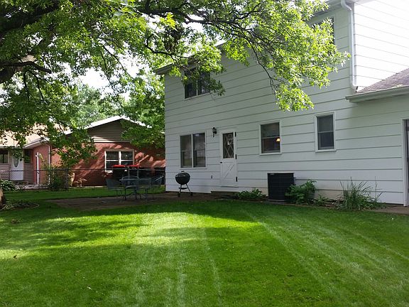 4th image of 7020 N Teton Dr