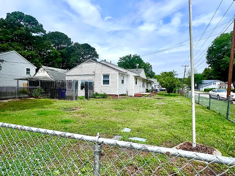 3305 Herbert St — Photo 20