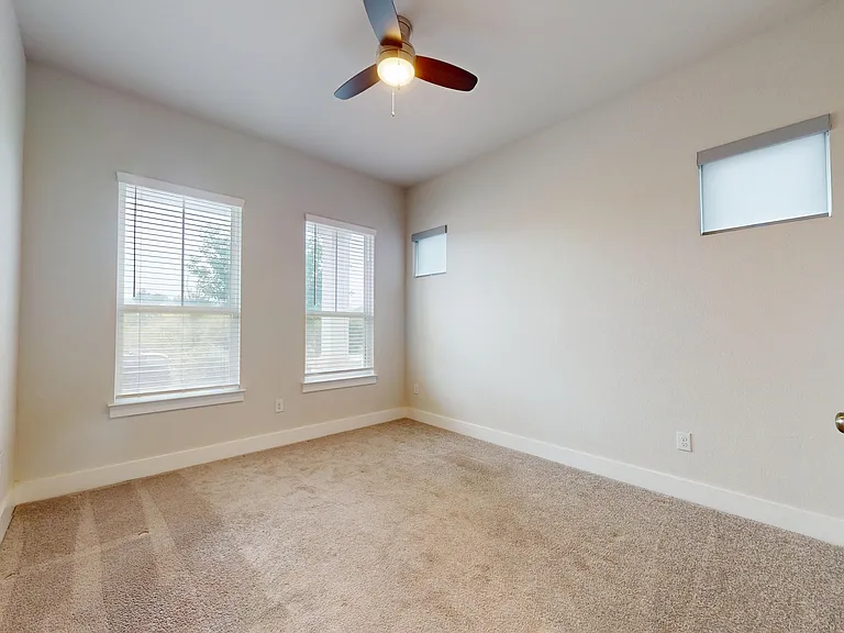 11526 Hollering Pass — Photo 30