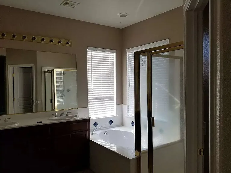 4109 Spring Mountain Ct — Photo 4
