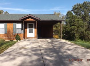1780 N Mapleshade Rd, Cuba, MO 65453