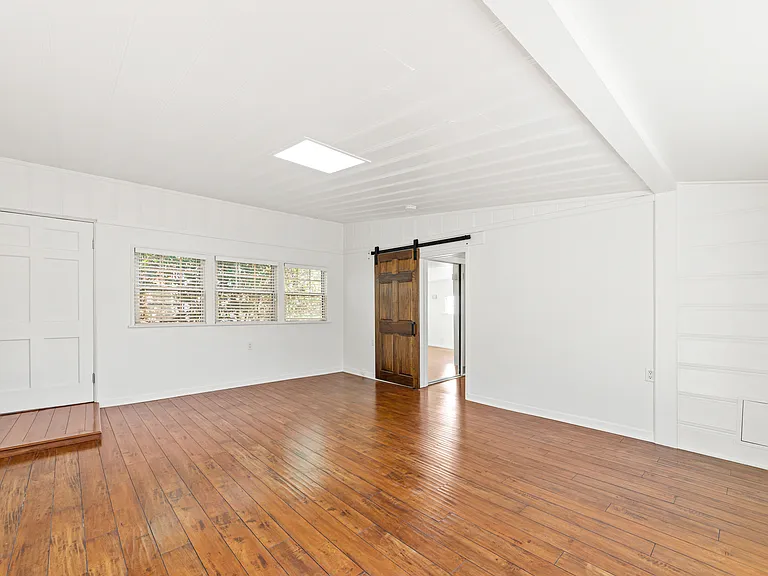 2123 Crescent Ave #1/2 — Photo 3