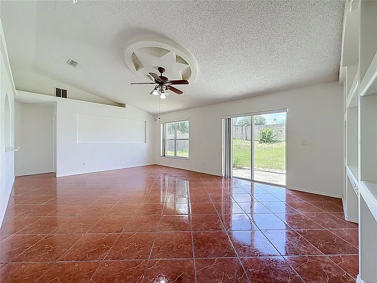 13208 Pinyon Dr — Photo 6