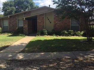 1818 Addington Dr, Carrollton, TX 75007