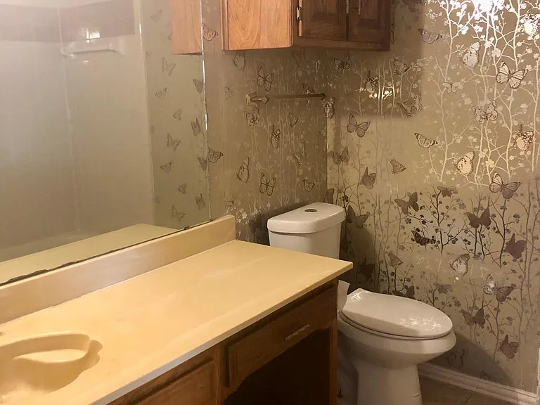 1405 Scott Ct — Photo 12