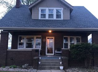 1120 Broadway Ave, Mattoon, IL 61938