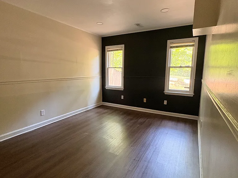 2977 Carolyn Dr — Photo 9