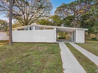 909 Twinbrook Ave, Pensacola, FL 32505