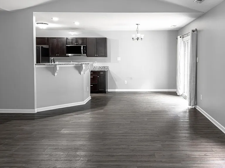 203 Saw Briar Ct — Photo 5