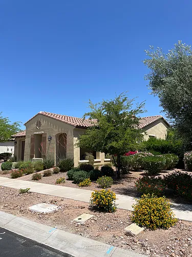5319 S Chatsworth Photo 1