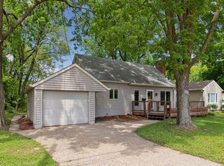 116 Sunset Dr, Jordan, MN 55352