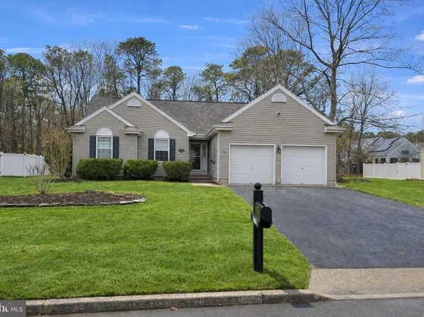 1751 Breakers Dr, Manahawkin, NJ 08050