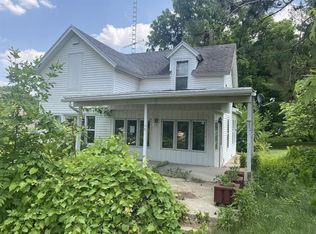 5690 Noble St, Gratiot, WI 53541