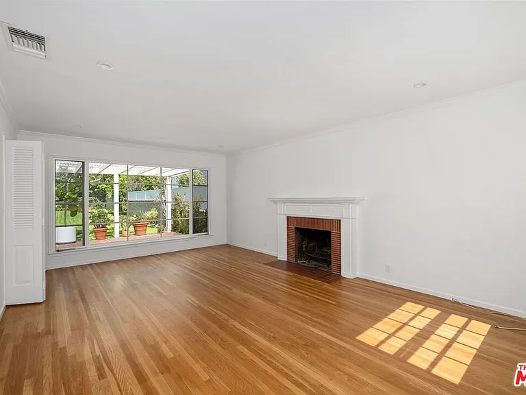513 Arbramar Ave — Photo 3