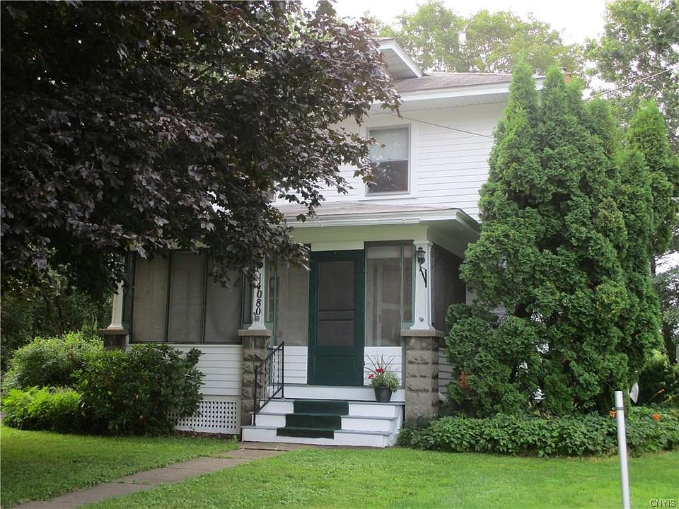 1st image of 14080 Canada St