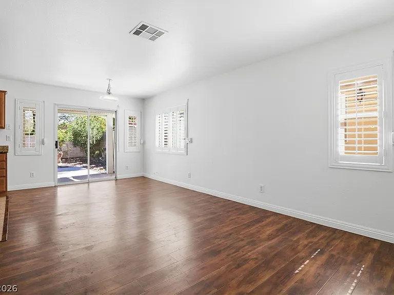 244 Camelback Ridge Ave — Photo 9