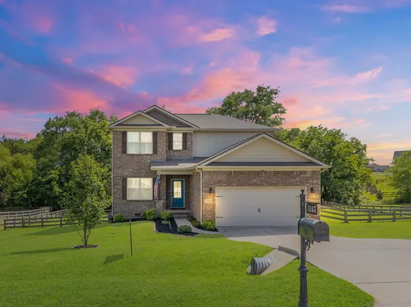 5145 Vinnie Dell Dr, Chapel Hill, TN 37034