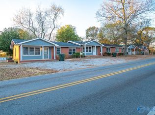 9040 Wall Triana Hwy, Harvest, AL 35749