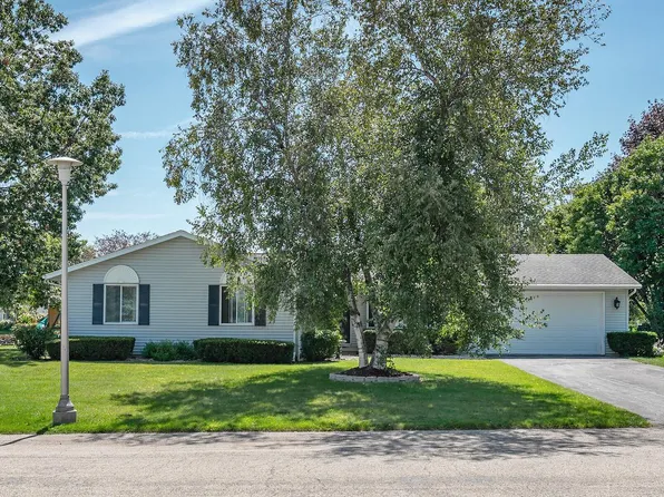 413 Eilbes AVENUE, Beaver Dam, WI 53916