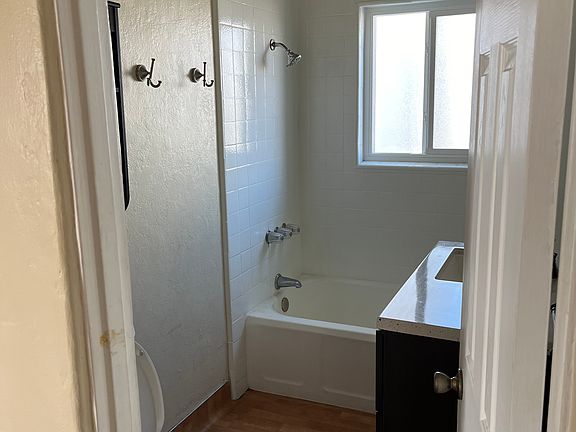 5th image of 6928 Amherst St