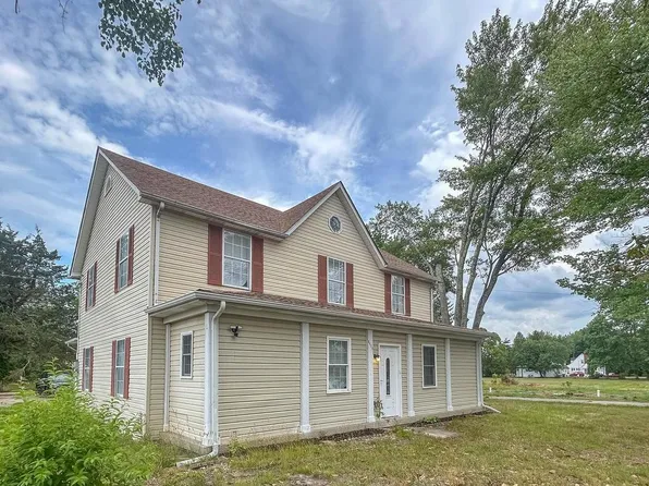8400 Penns Hill Rd, La Plata, MD 20646