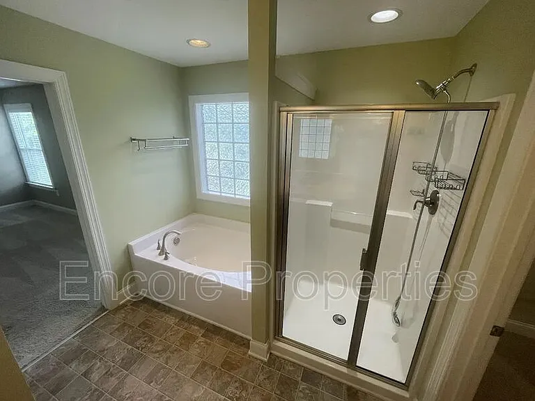 1324 Forest Fern Ln — Photo 11
