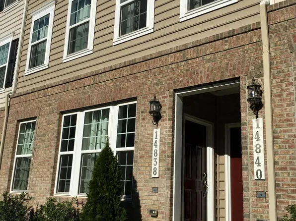 14838 Mason Creek Cir, Woodbridge, VA 22191